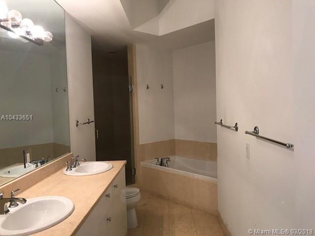 TURNBERRY VILLAGE SOUTH - Residential Lease