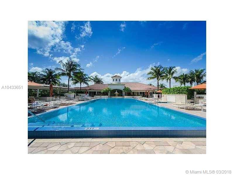 TURNBERRY VILLAGE SOUTH - Residential Lease