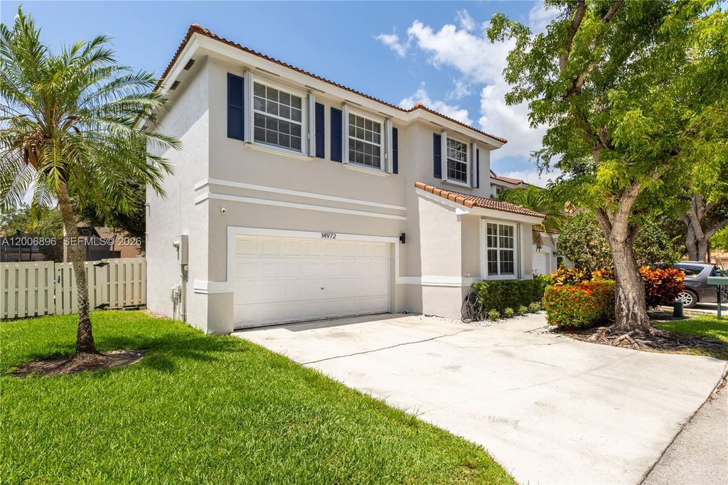 Photo of 14972 SW 50th Ct, Davie, FL 33331 (MLS # A12006896)