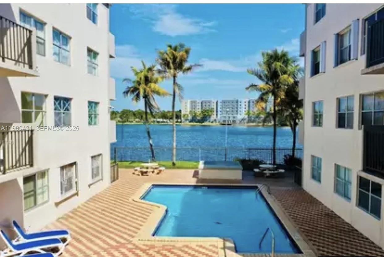EL LAGO CONDO - Residential Lease