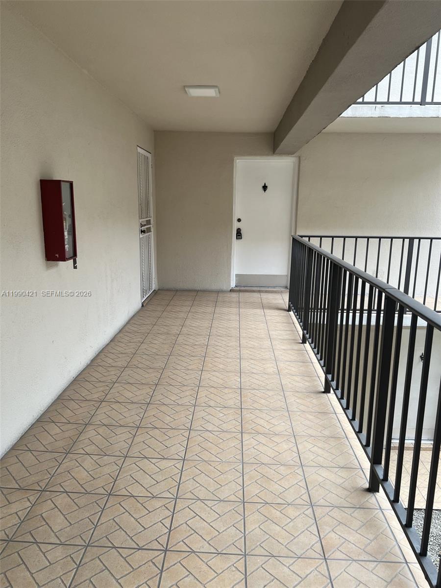 EL LAGO CONDO - Residential Lease