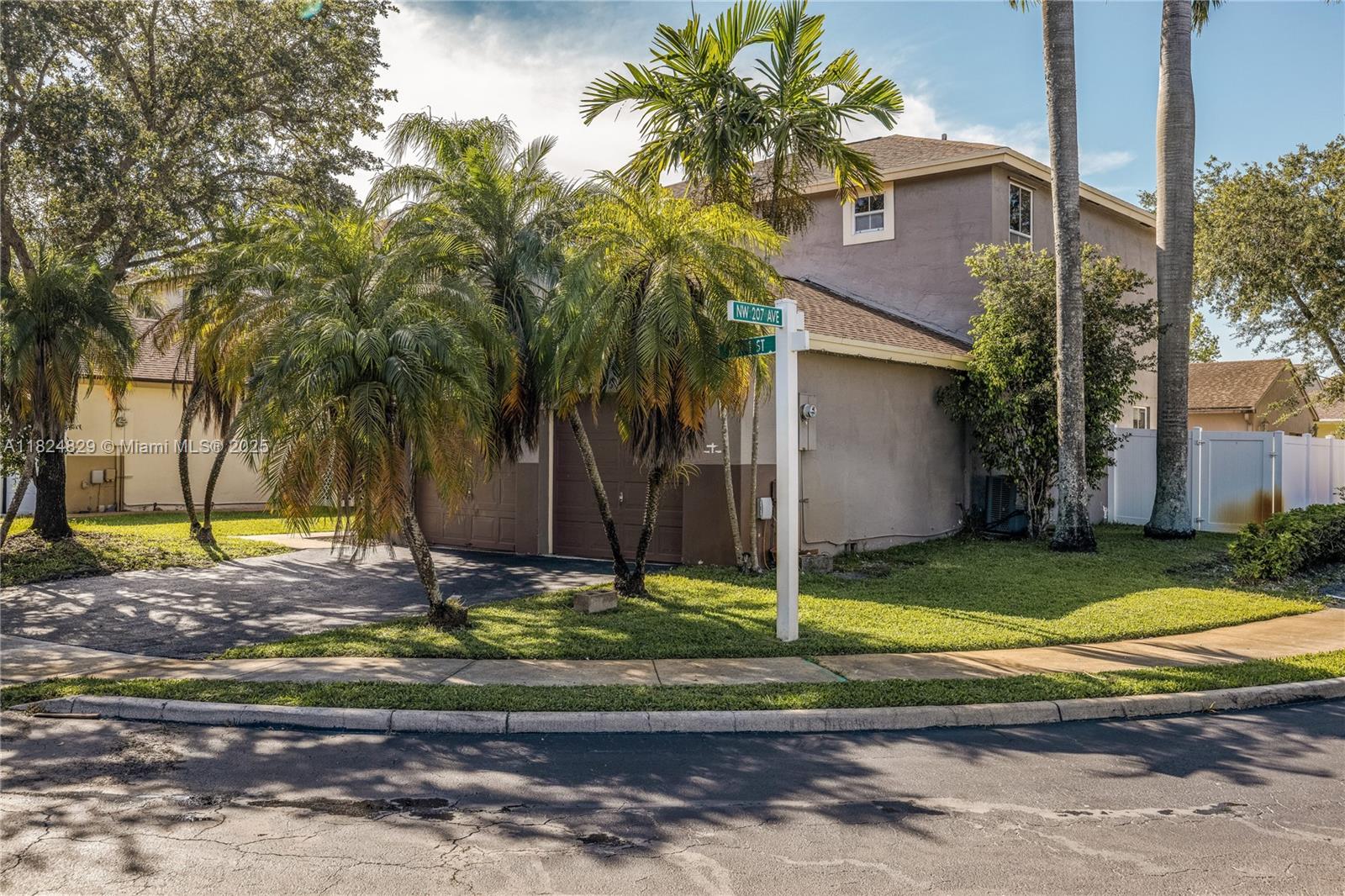 CHAPEL TRAIL REPLAT - Residential