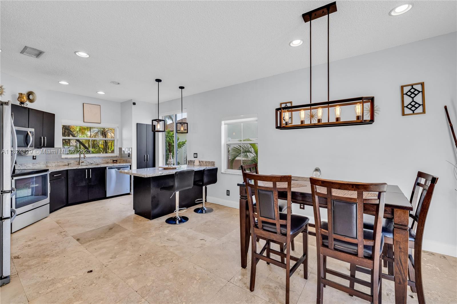 CHAPEL TRAIL REPLAT - Residential