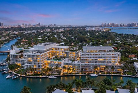 Tiny photo for 4701 N Meridian Ave #627, Miami Beach, FL 33140 (MLS # A12004472)