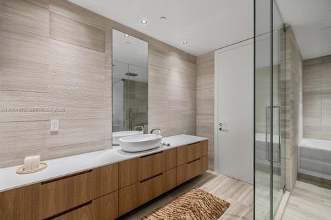 Tiny photo for 4701 N Meridian Ave #627, Miami Beach, FL 33140 (MLS # A12004472)