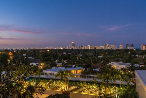 Tiny photo for 4701 N Meridian Ave #627, Miami Beach, FL 33140 (MLS # A12004472)