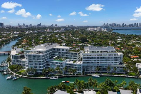 Tiny photo for 4701 N Meridian Ave #627, Miami Beach, FL 33140 (MLS # A12004472)