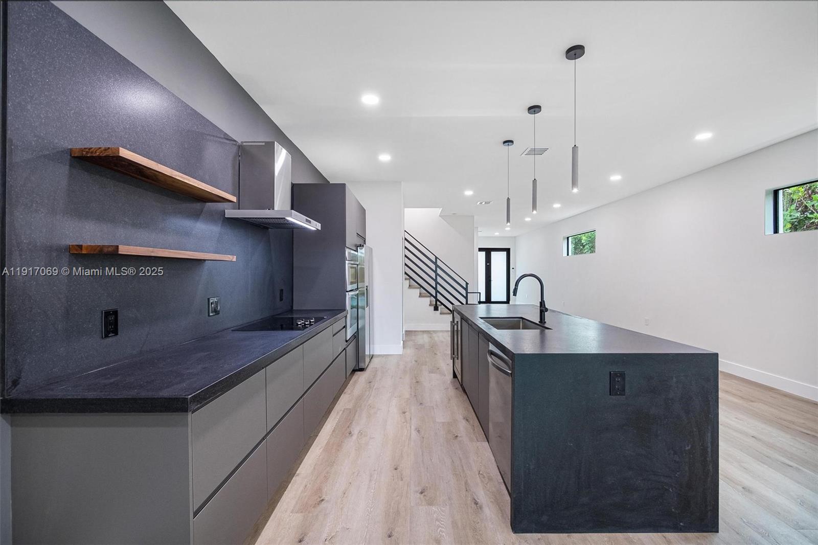 RAILWAY SHOPS ADDN 2ND AM - Residential