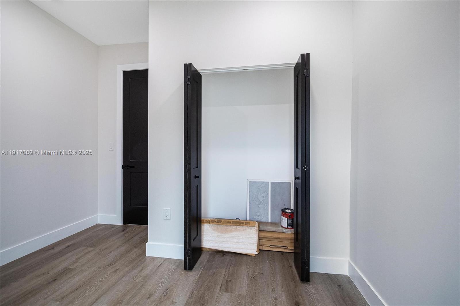 RAILWAY SHOPS ADDN 2ND AM - Residential