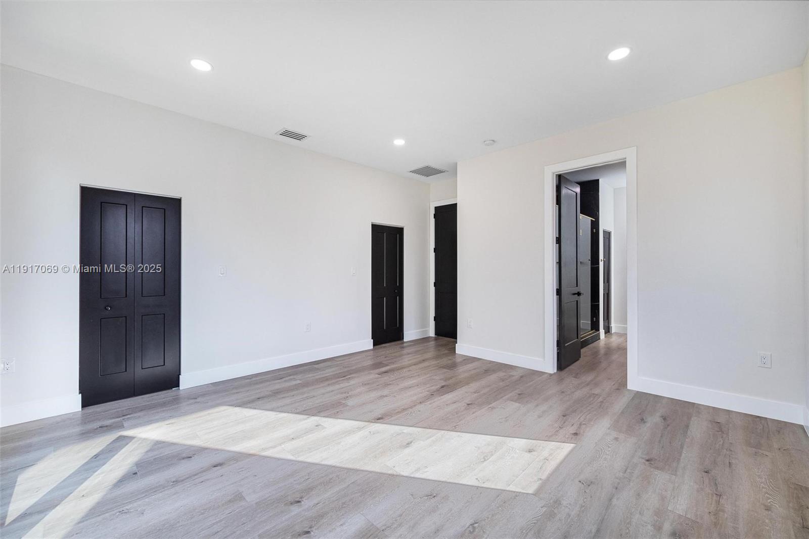 RAILWAY SHOPS ADDN 2ND AM - Residential