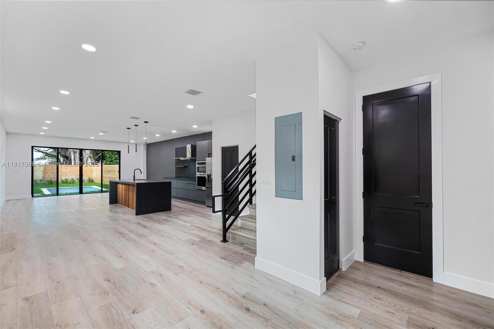 RAILWAY SHOPS ADDN 2ND AM - Residential