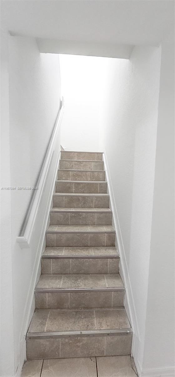 ABEL HOMES AT KEYS WINDS - Residential