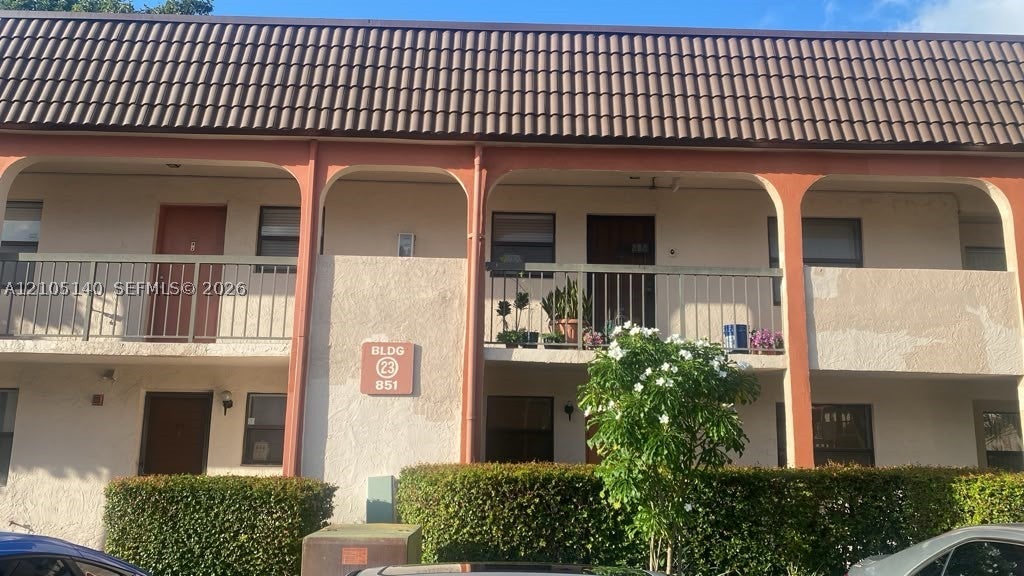 851 NE 209th Ter