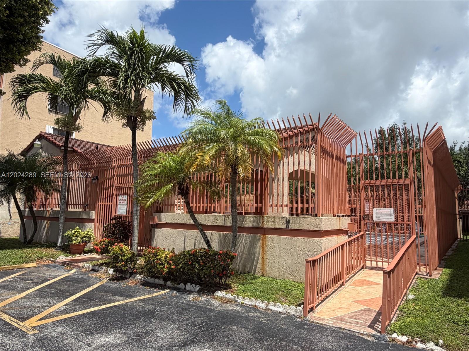 WEST FONTAINE CONDO - Residential Lease