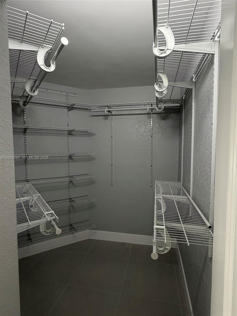 WEST FONTAINE CONDO - Residential Lease