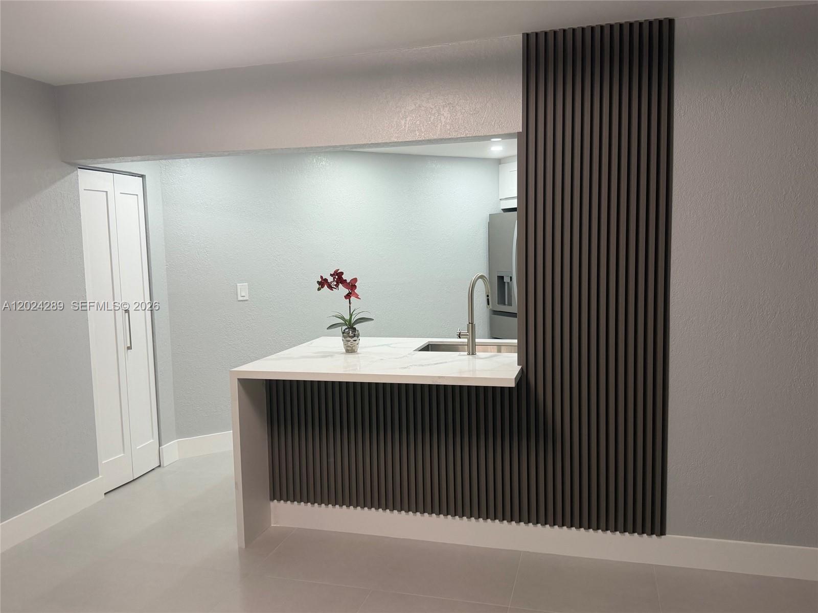 WEST FONTAINE CONDO - Residential Lease