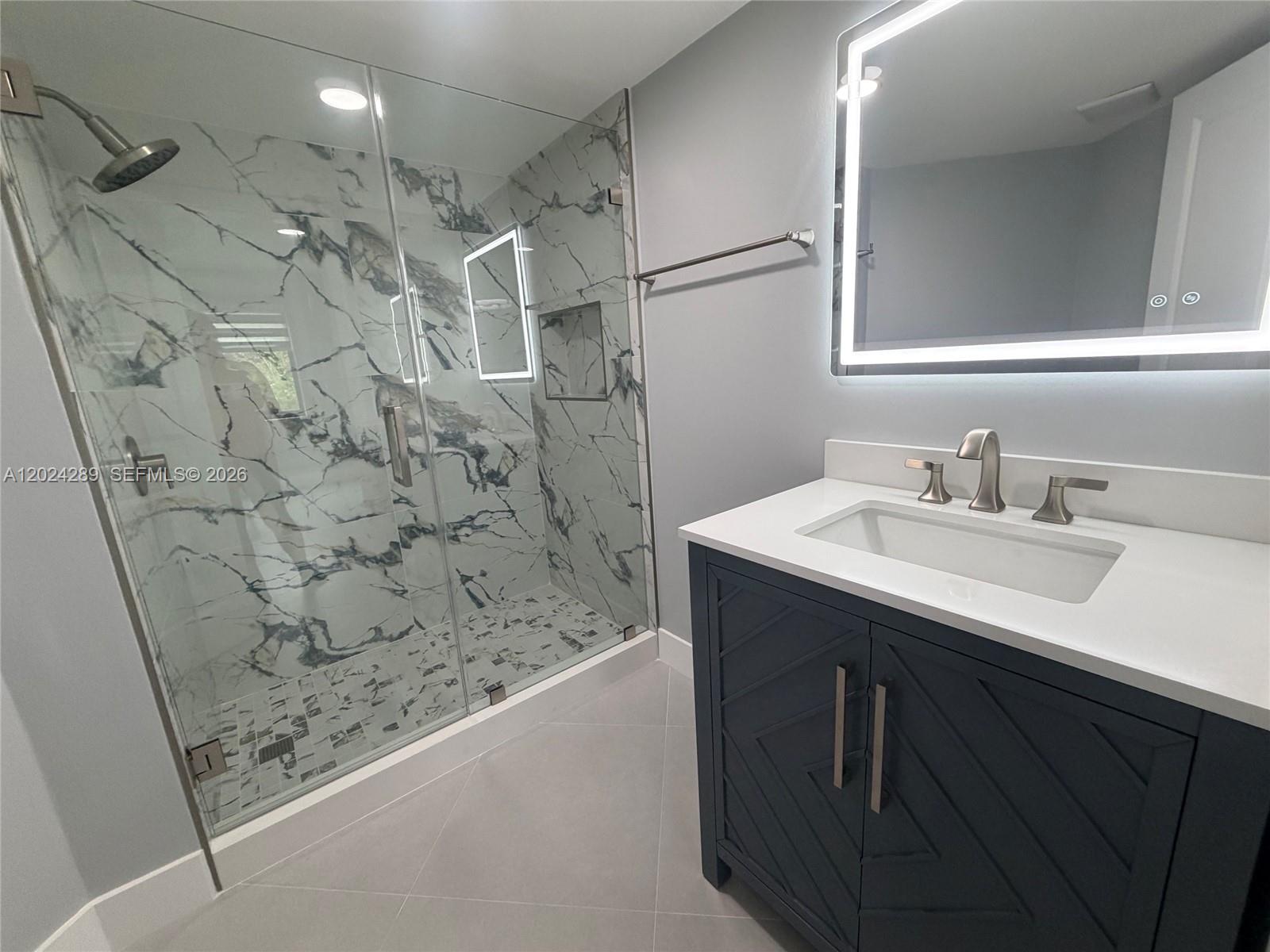 WEST FONTAINE CONDO - Residential Lease