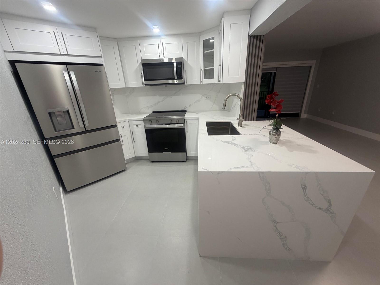 WEST FONTAINE CONDO - Residential Lease