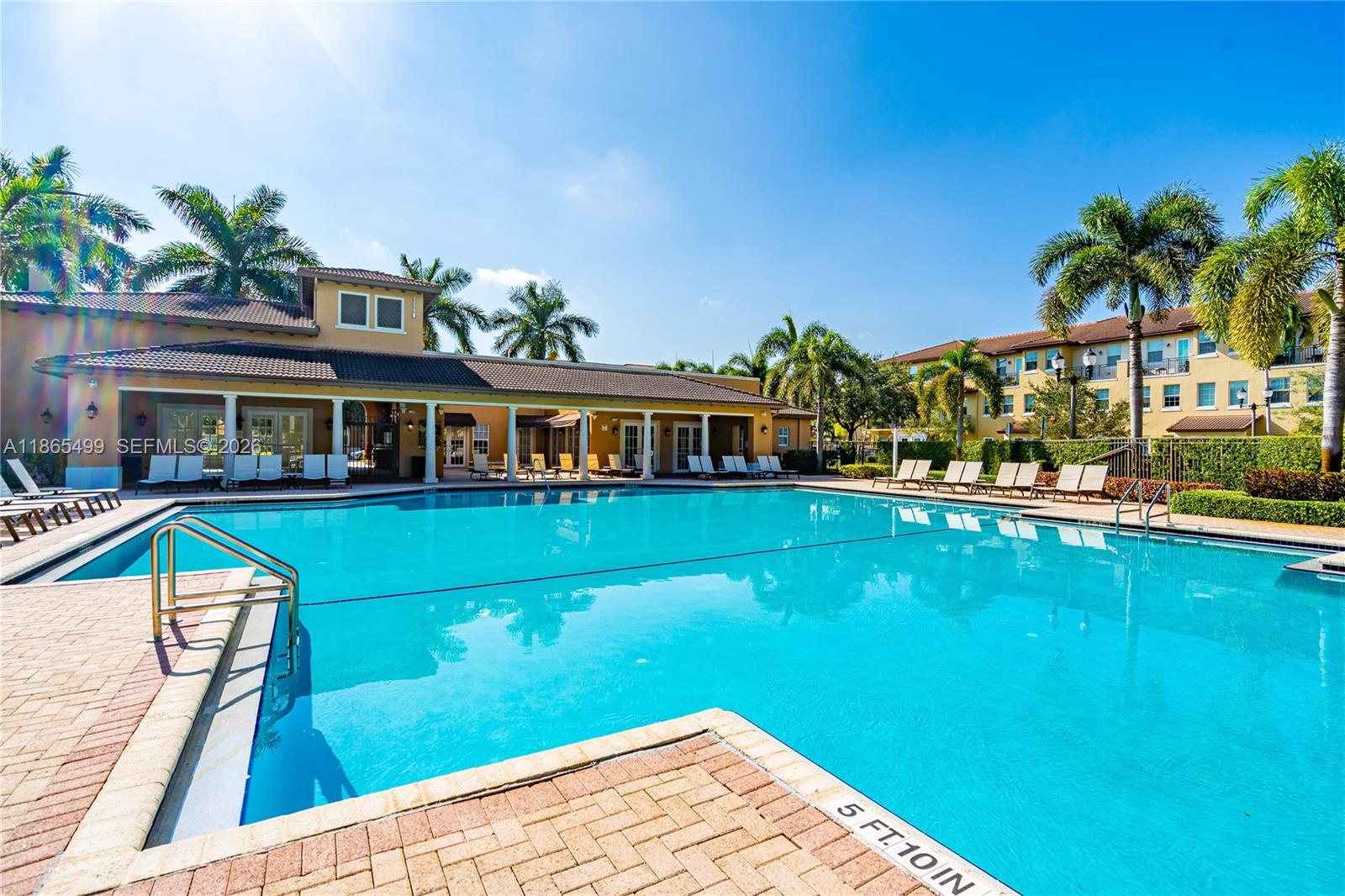 COBBLESTONE II - Residential