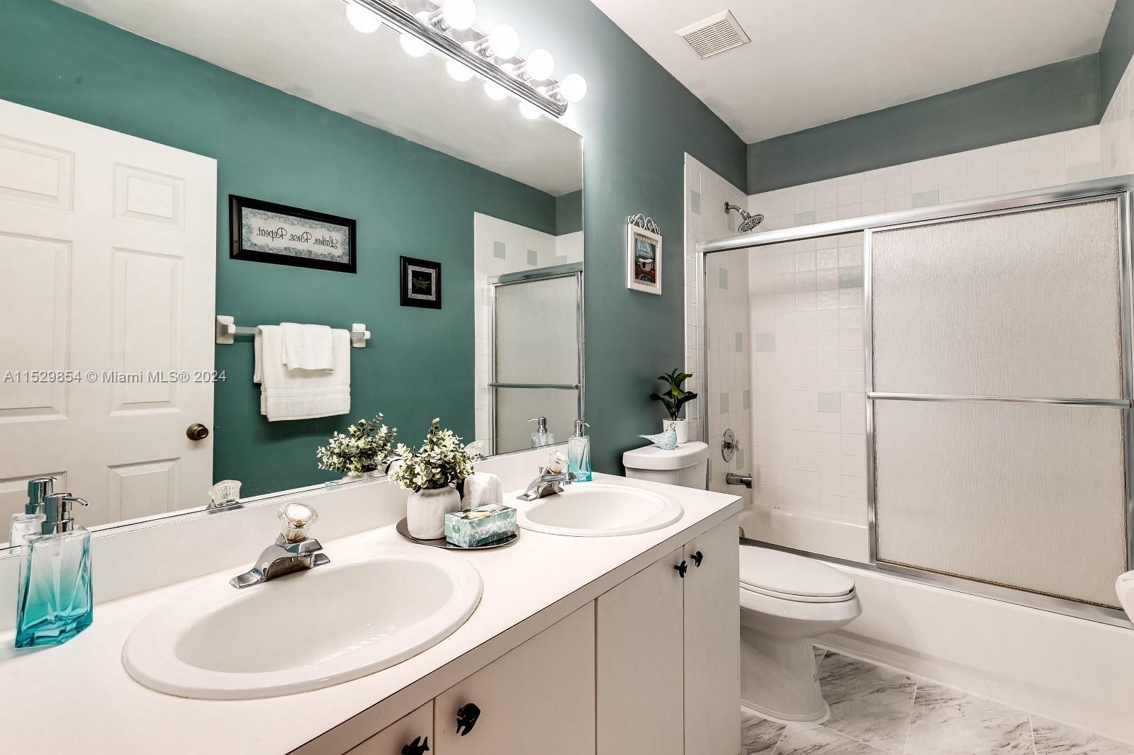 SILVER LAKES PHASE III - Residential