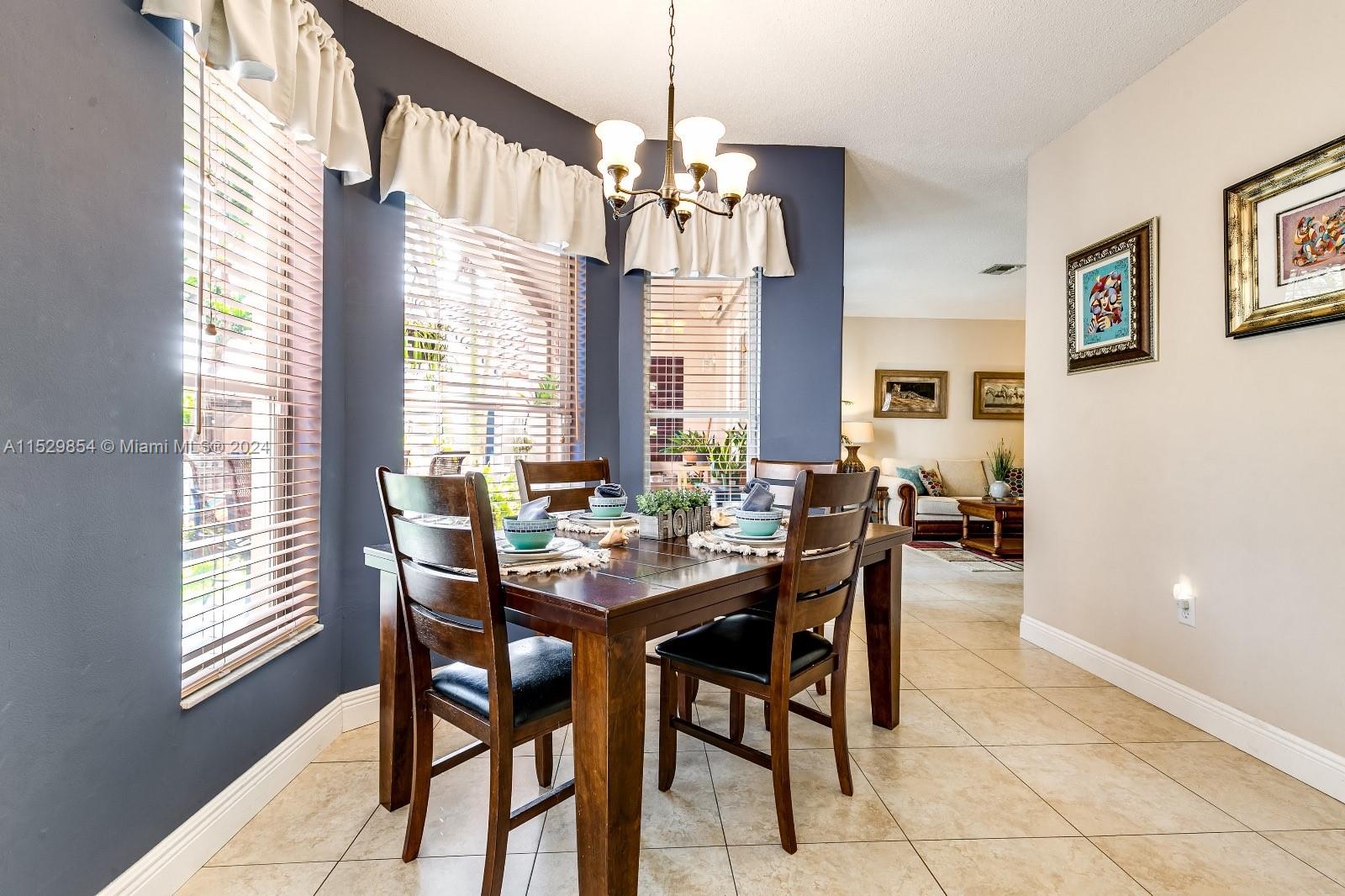 SILVER LAKES PHASE III - Residential