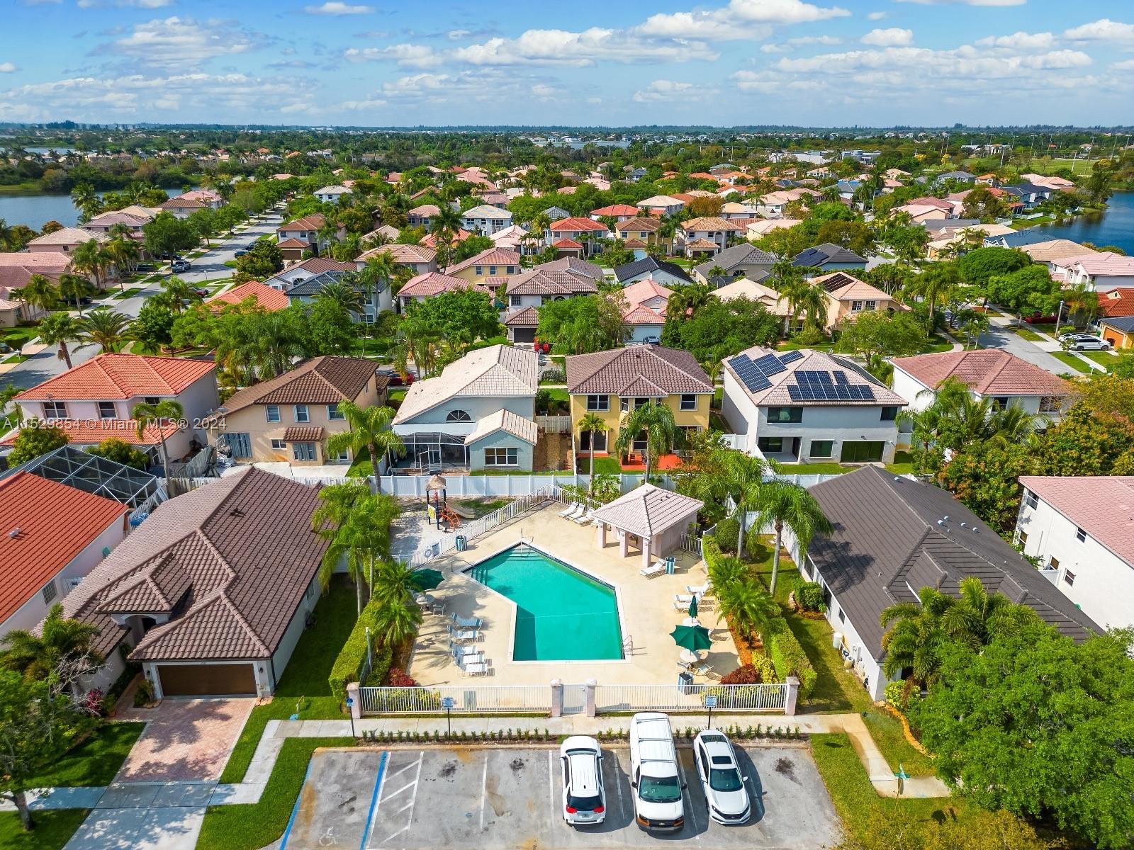 SILVER LAKES PHASE III - Residential