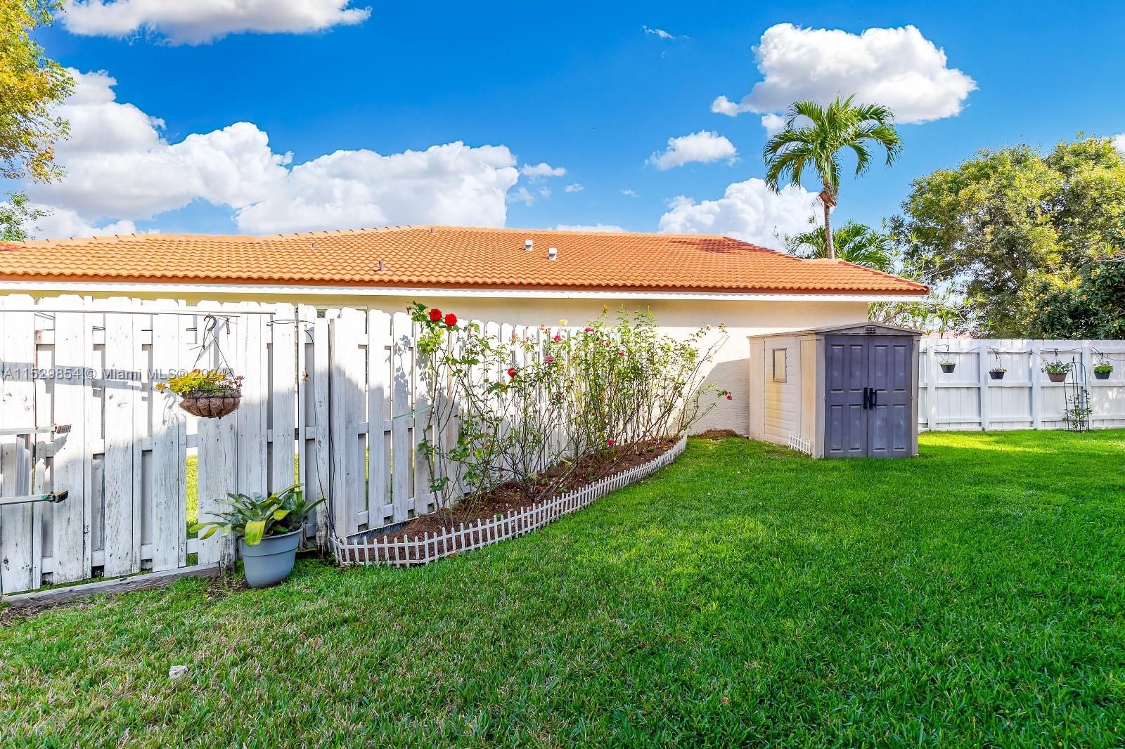 SILVER LAKES PHASE III - Residential