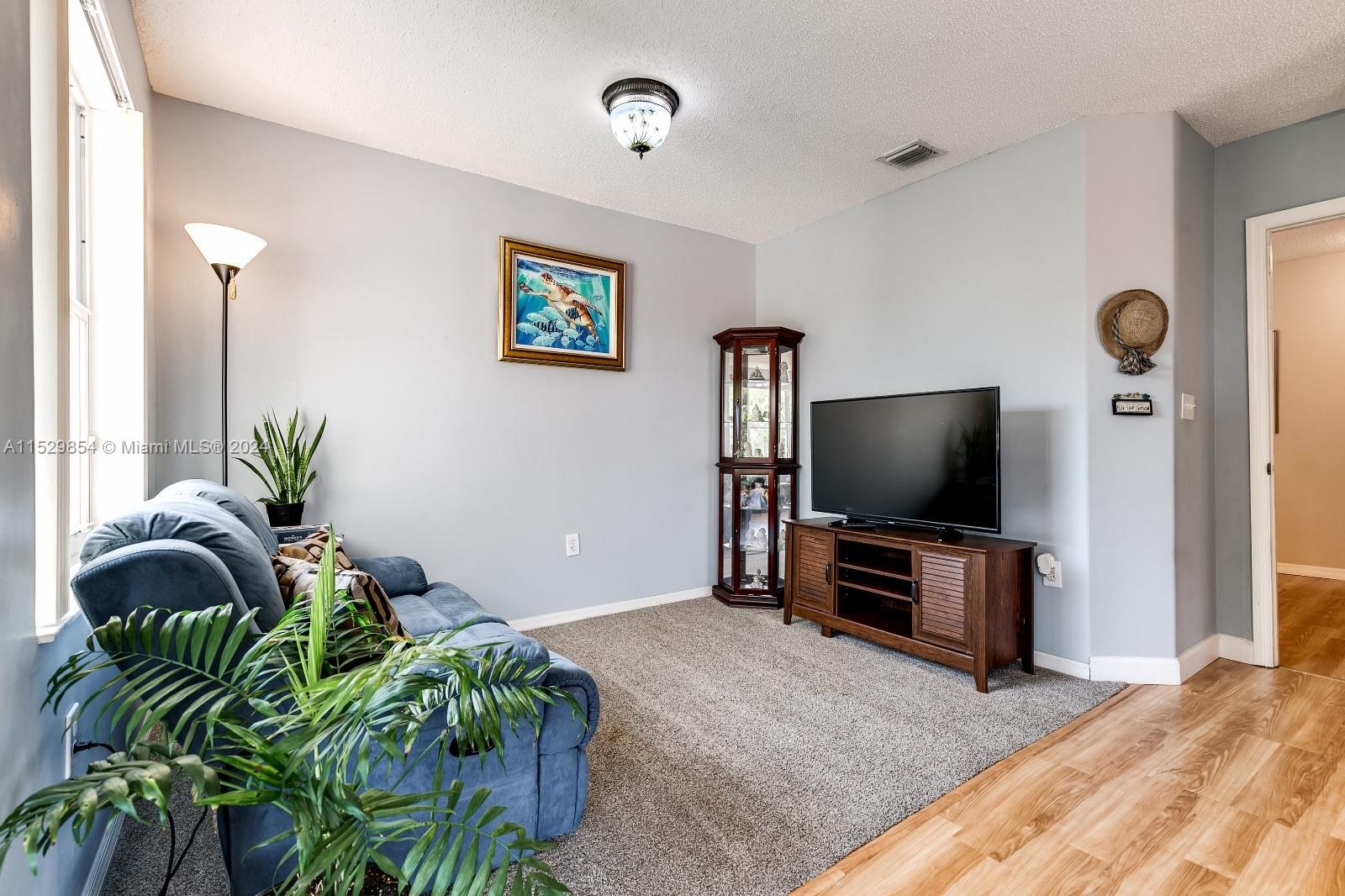 SILVER LAKES PHASE III - Residential