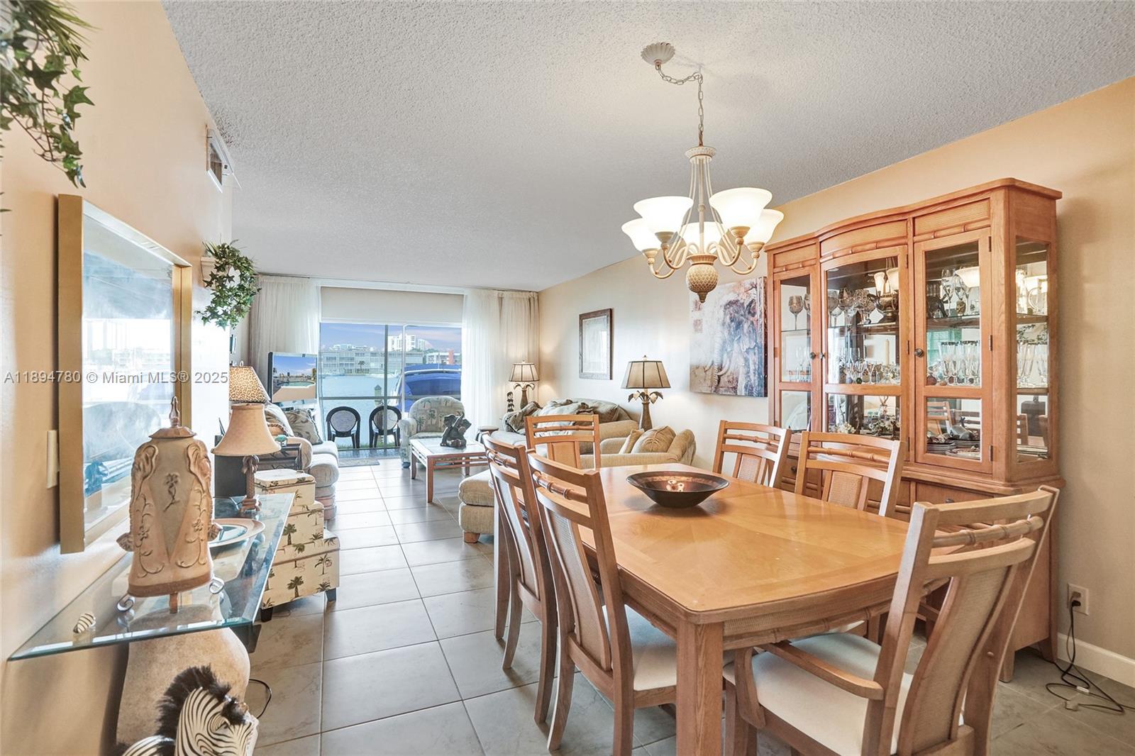 PARADISE HARBOUR APTS CO- - Residential