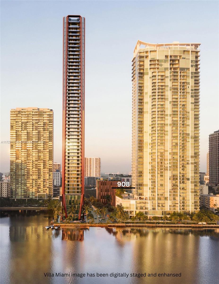 2900 NE 7th Ave 908
