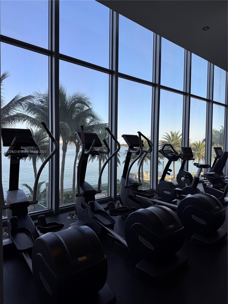 BISCAYNE BEACH CONDO - Residential