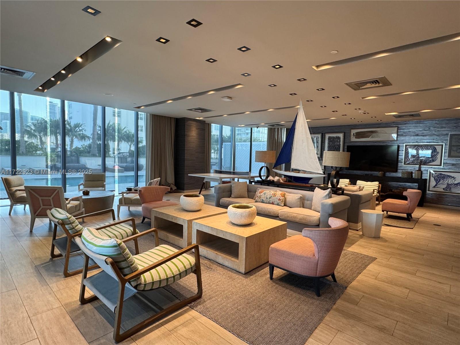 BISCAYNE BEACH CONDO - Residential