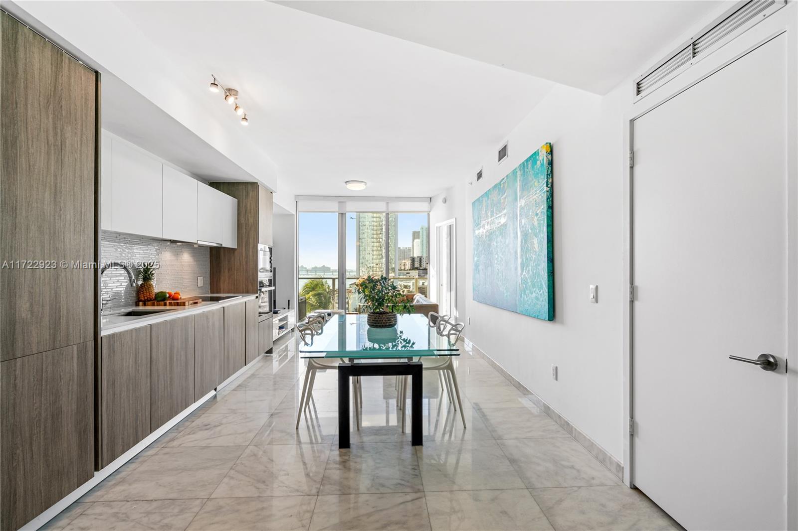 BISCAYNE BEACH CONDO - Residential