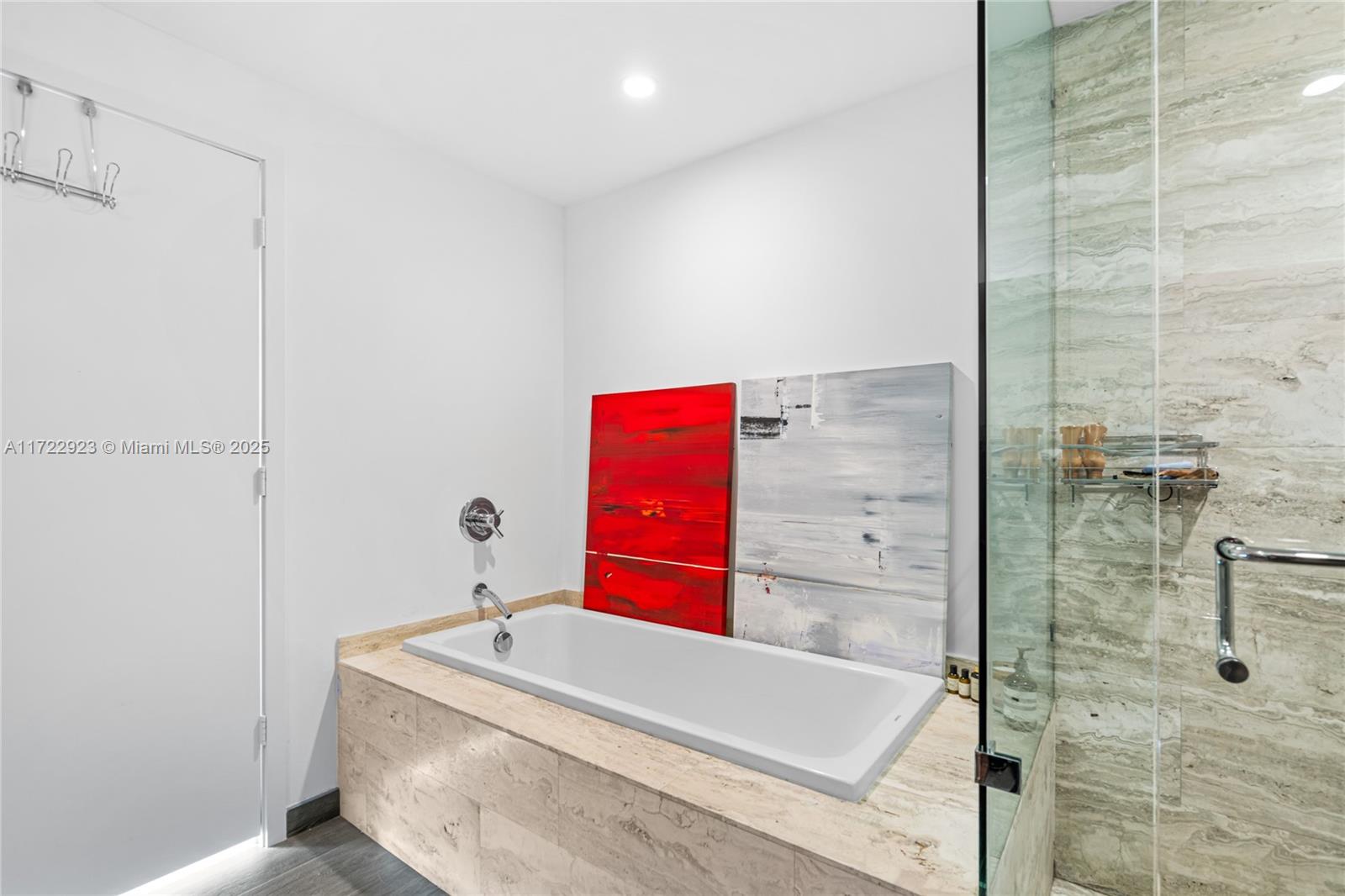 BISCAYNE BEACH CONDO - Residential