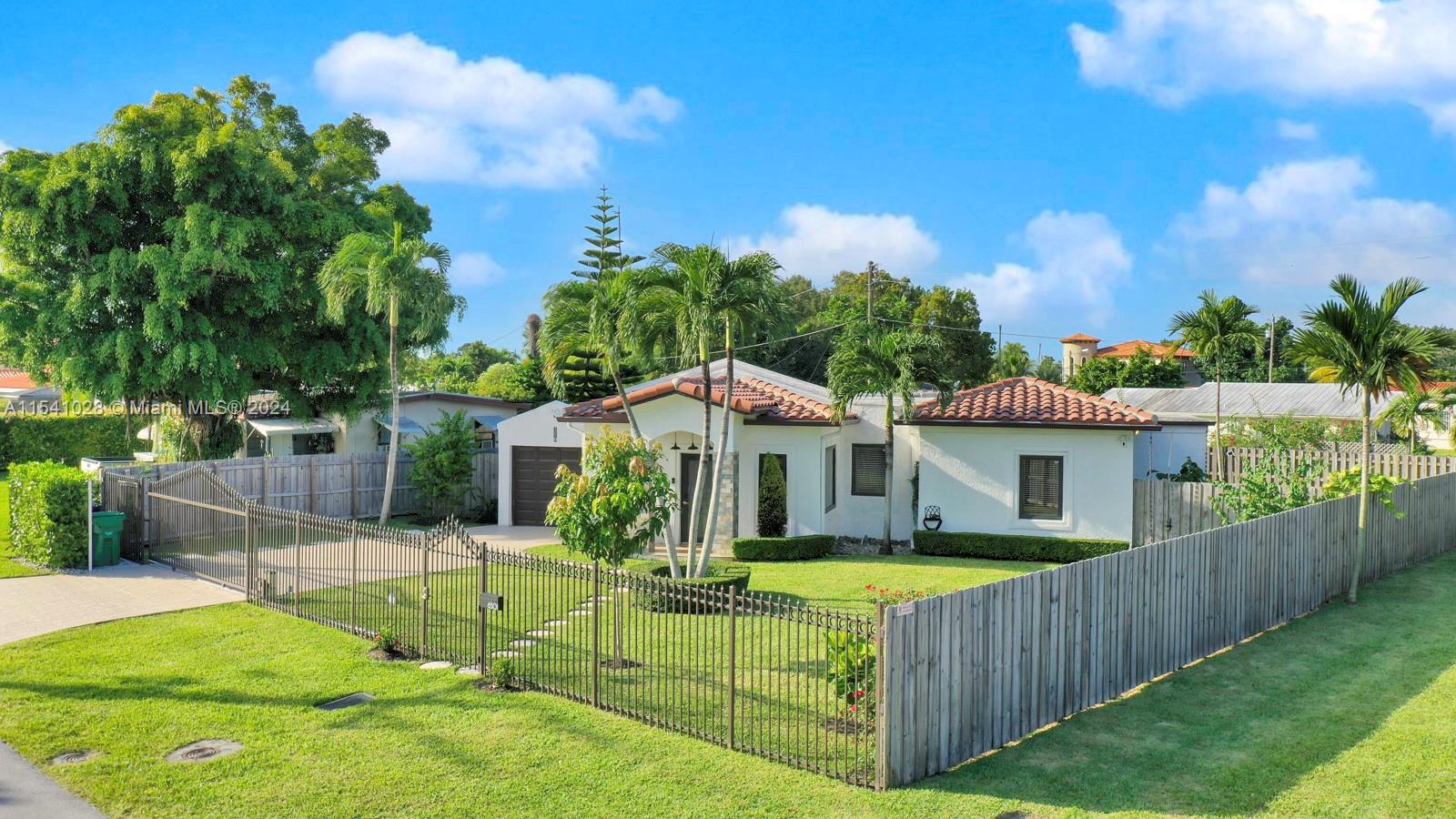 CORAL VILLAS REV - Residential