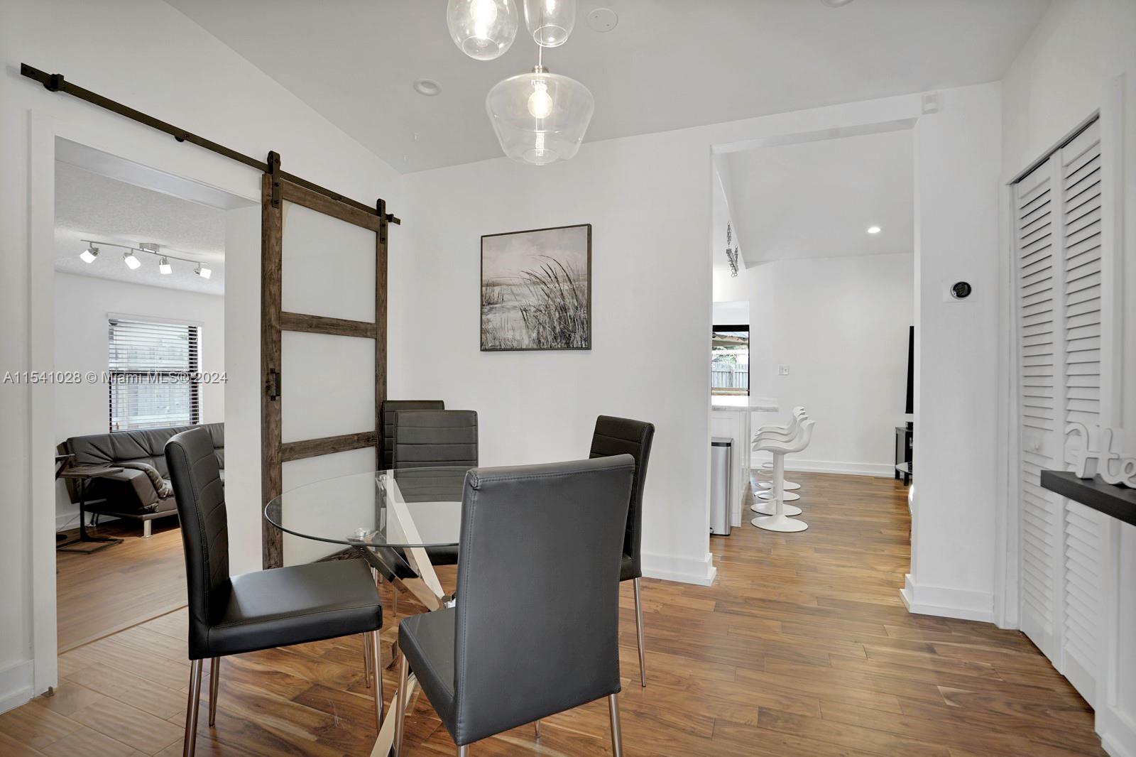 CORAL VILLAS REV - Residential