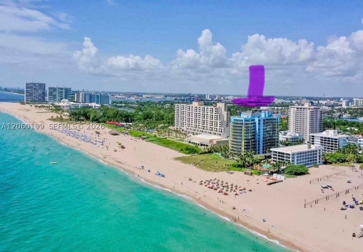 1200 Holiday Dr 705