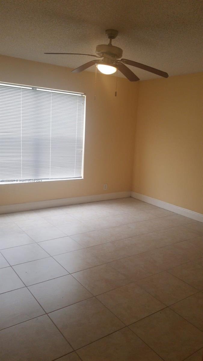 PALM BEACH PLACE CONDO - Residential Lease