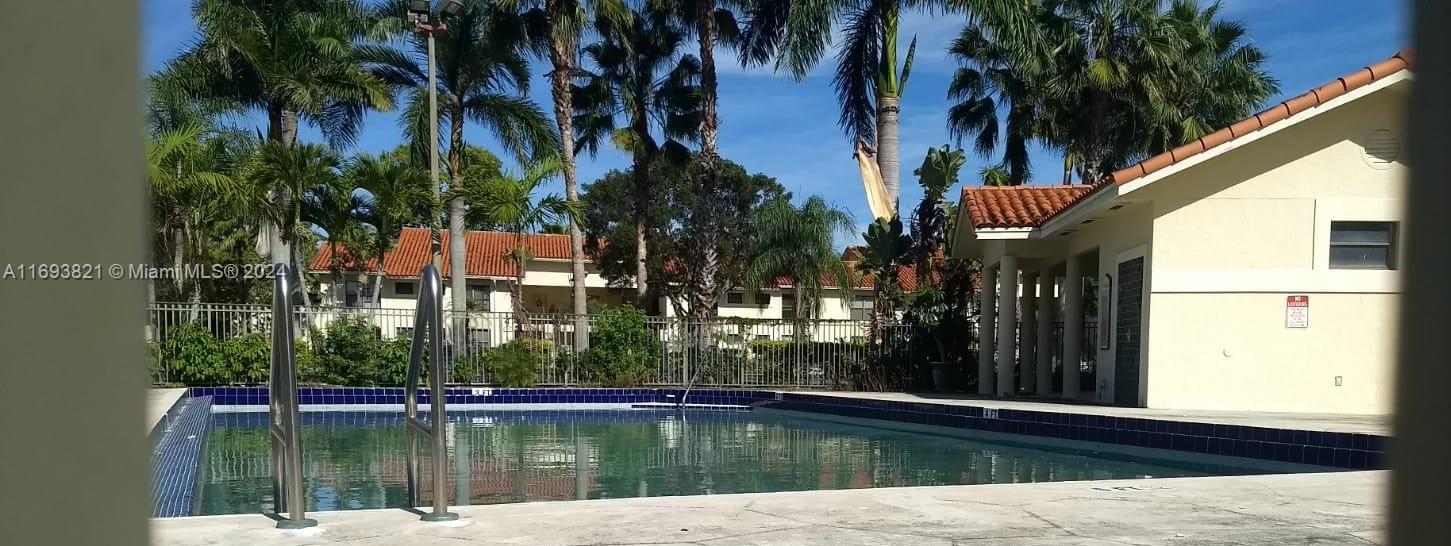 PALM BEACH PLACE CONDO - Residential Lease