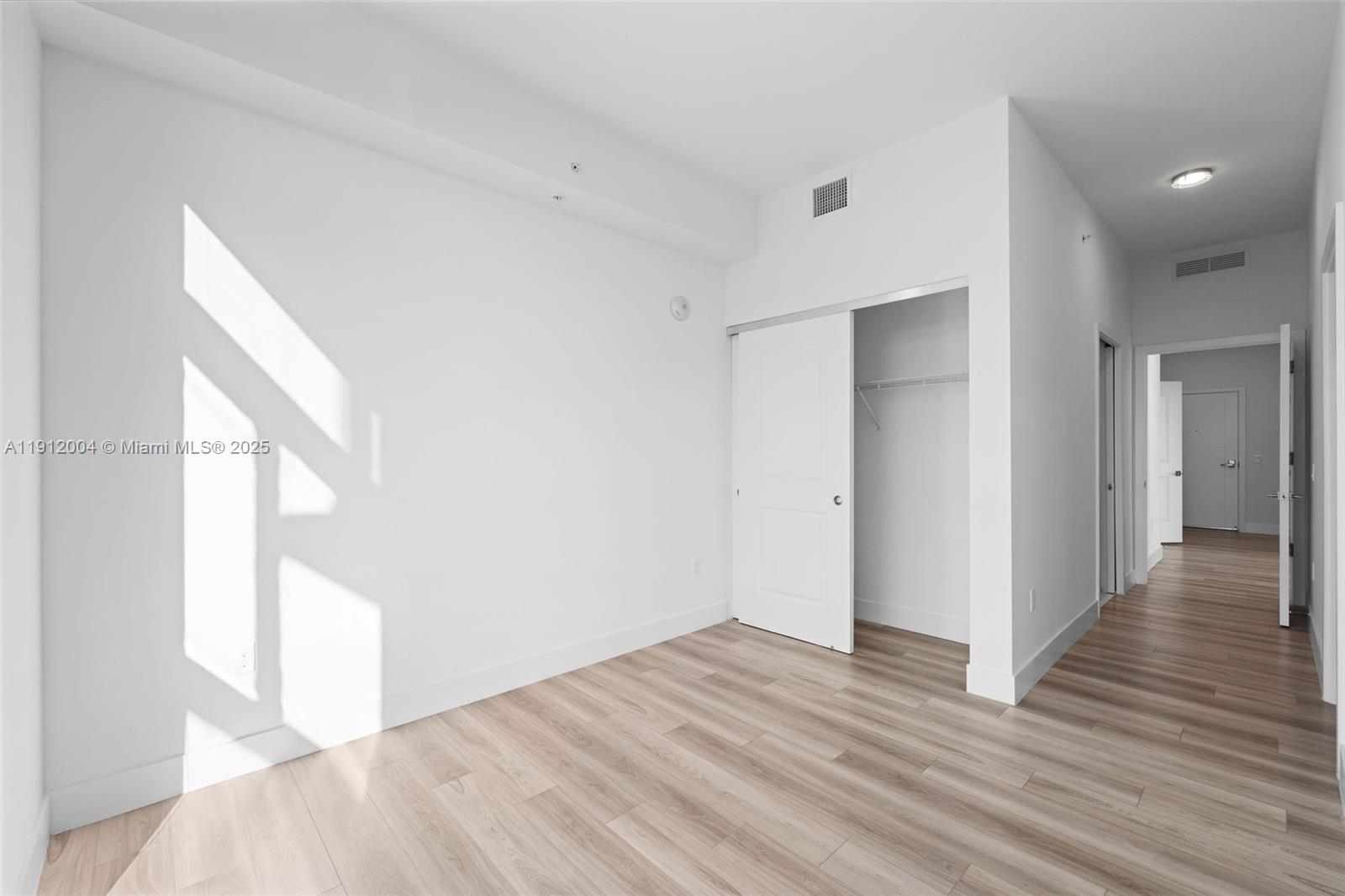 Slate Hallandale - Residential Lease