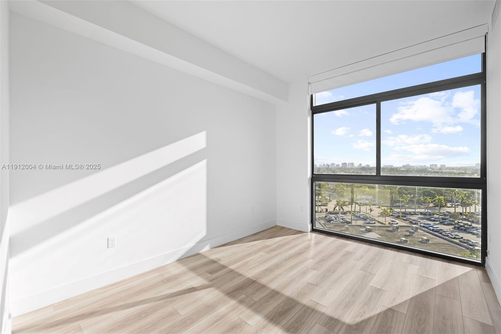 Slate Hallandale - Residential Lease