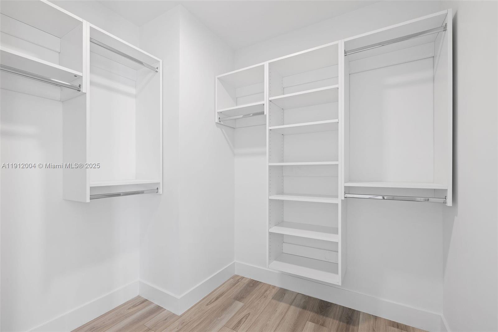 Slate Hallandale - Residential Lease