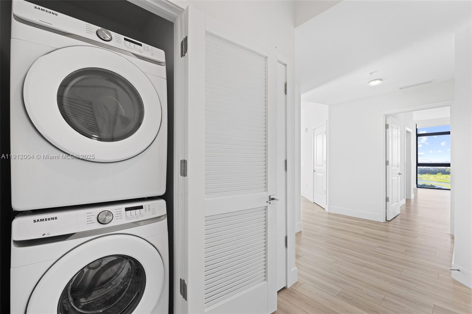 Slate Hallandale - Residential Lease