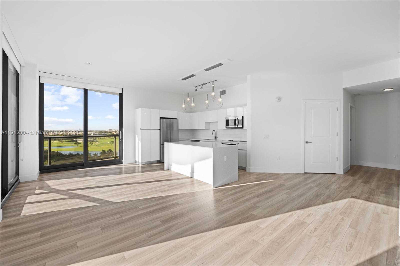 Slate Hallandale - Residential Lease