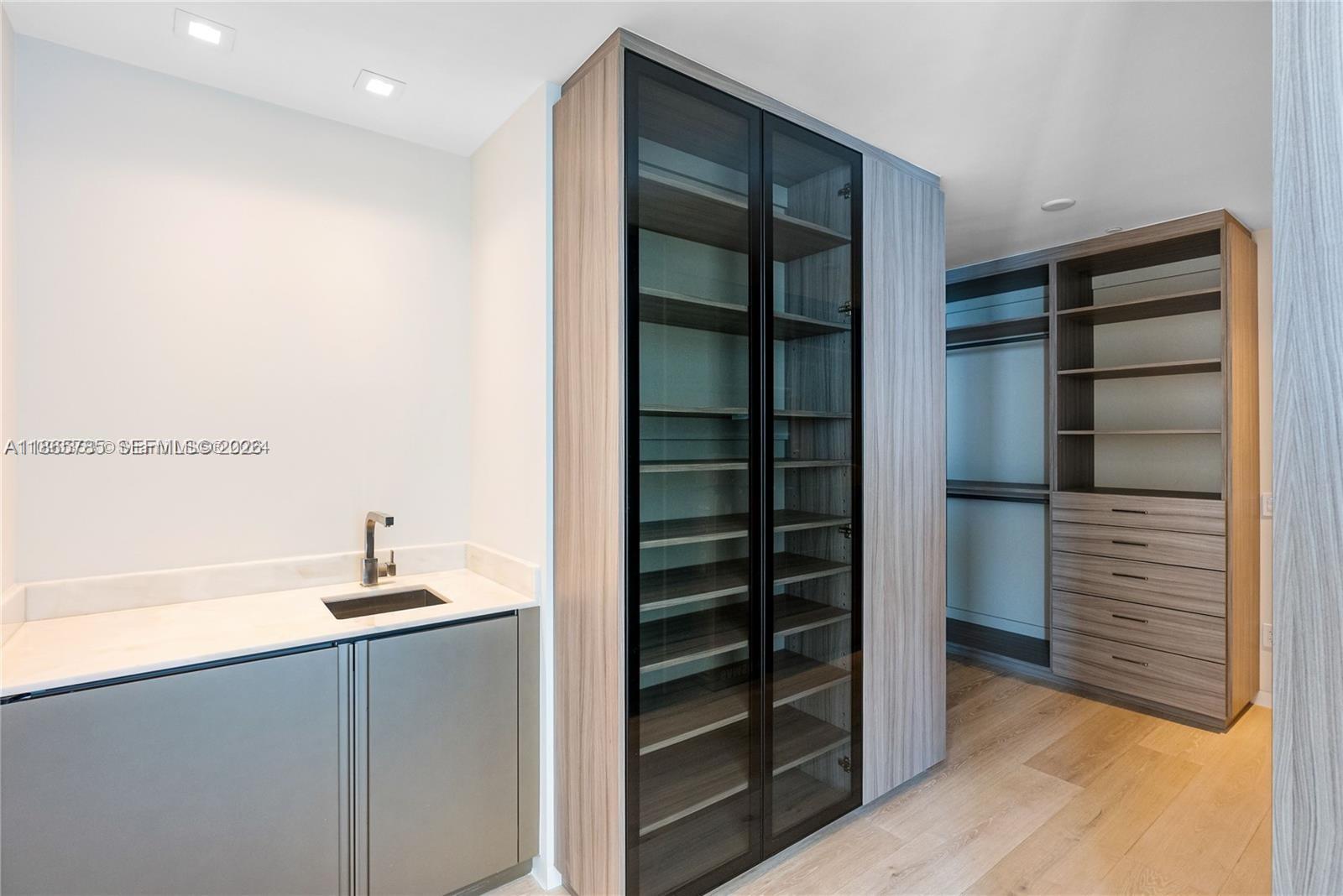 18975 COLLINS CONDO - Residential Lease