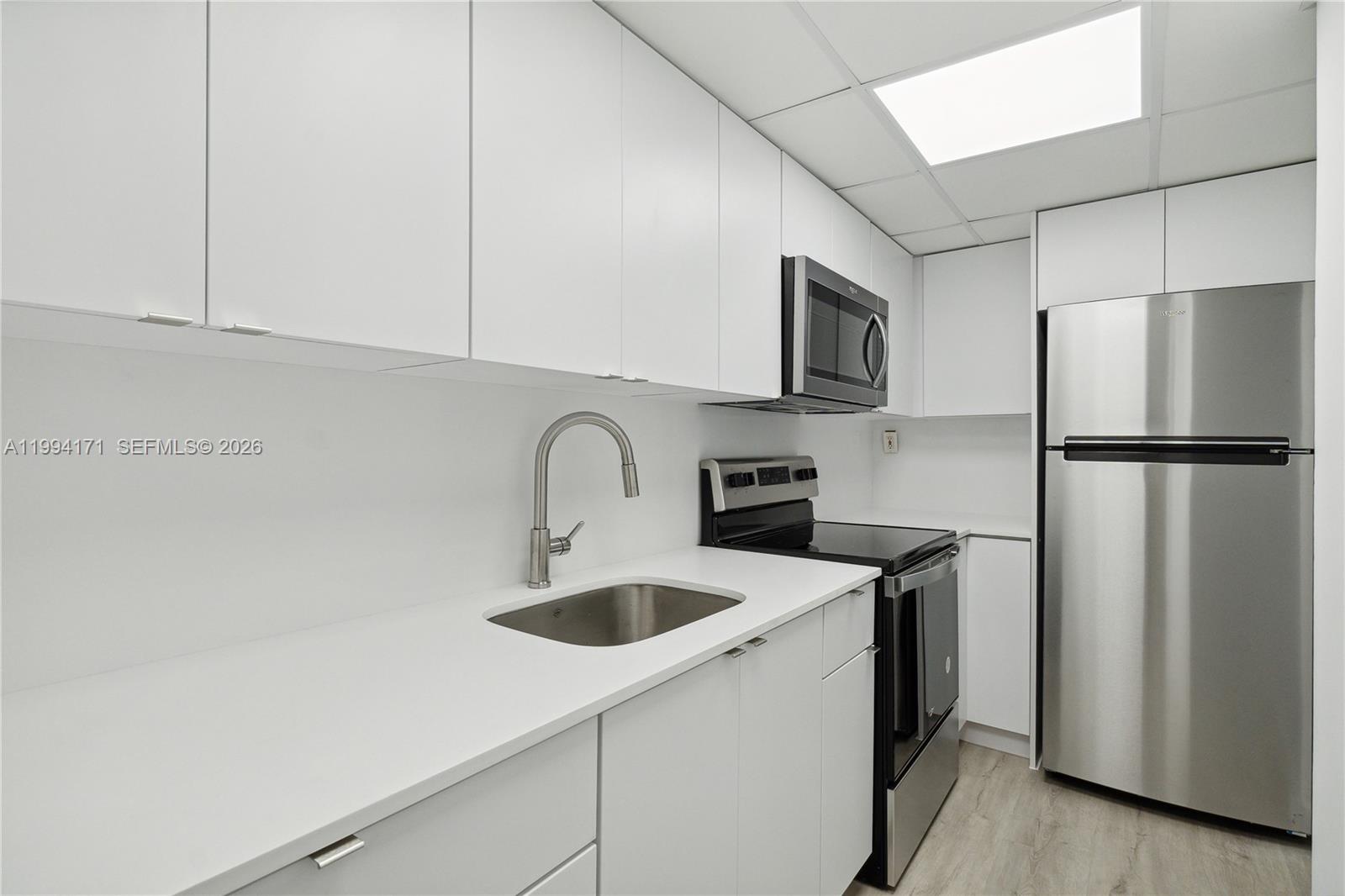 MIRADOR 1200 CONDO - Residential