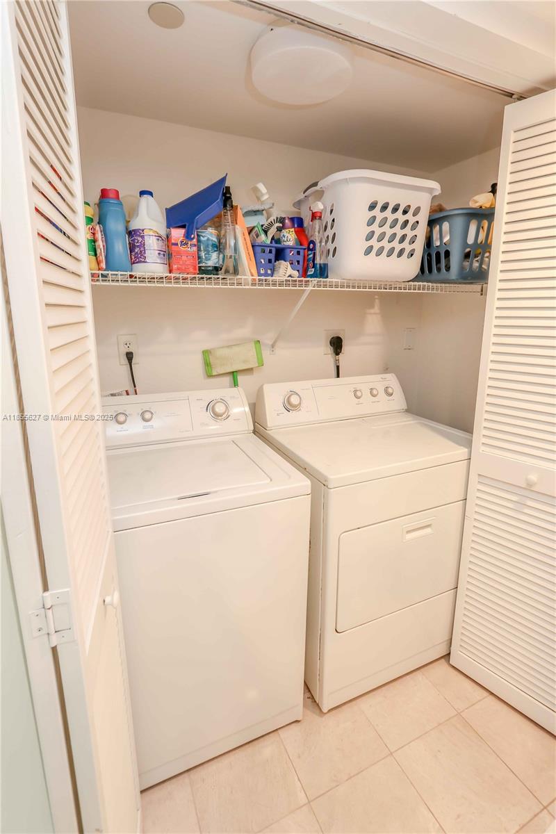 OCEANIA V CONDO - Residential Lease