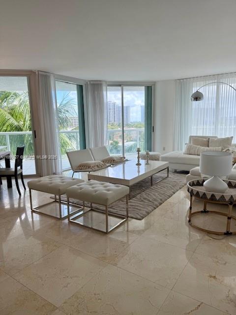 16500 Collins Ave 454