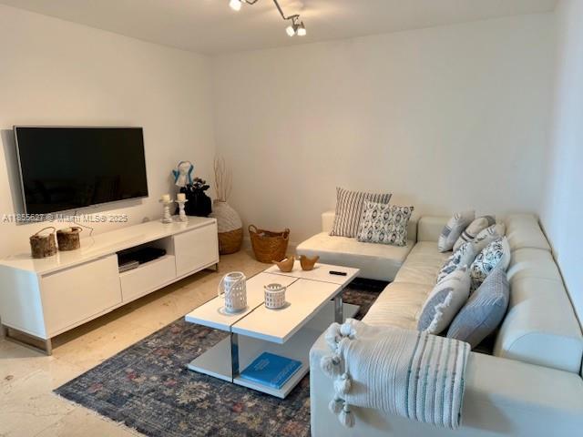 OCEANIA V CONDO - Residential Lease