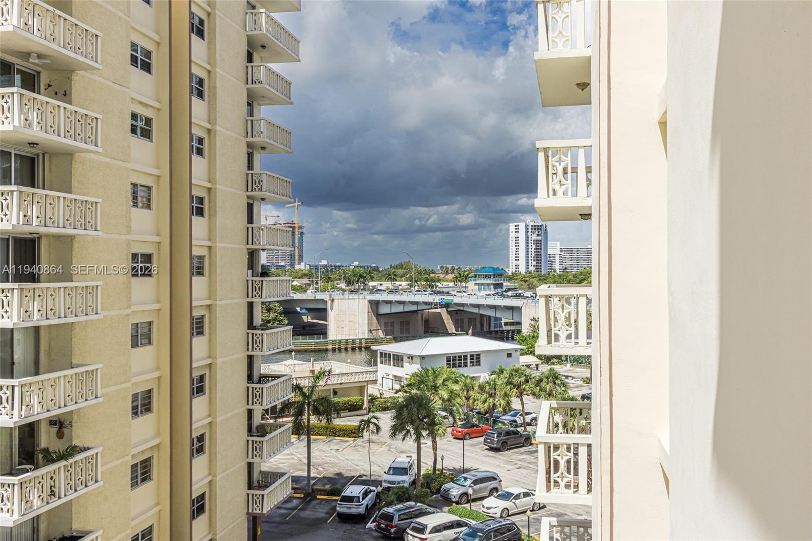 IMPERIAL TOWERS CONDO - Residential